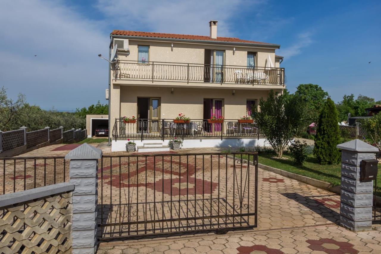 Apartment Belma Porec Radmani Екстер'єр фото