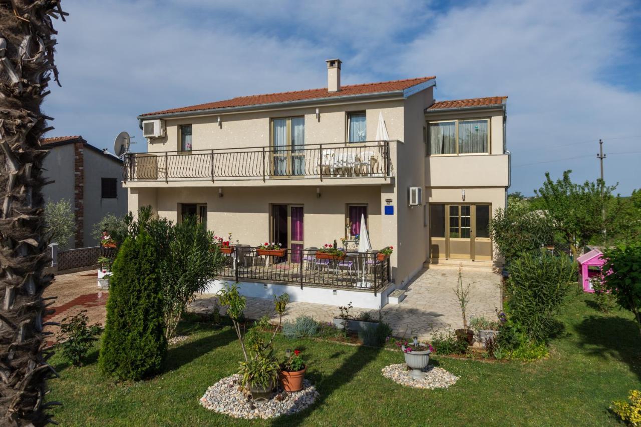Apartment Belma Porec Radmani Екстер'єр фото
