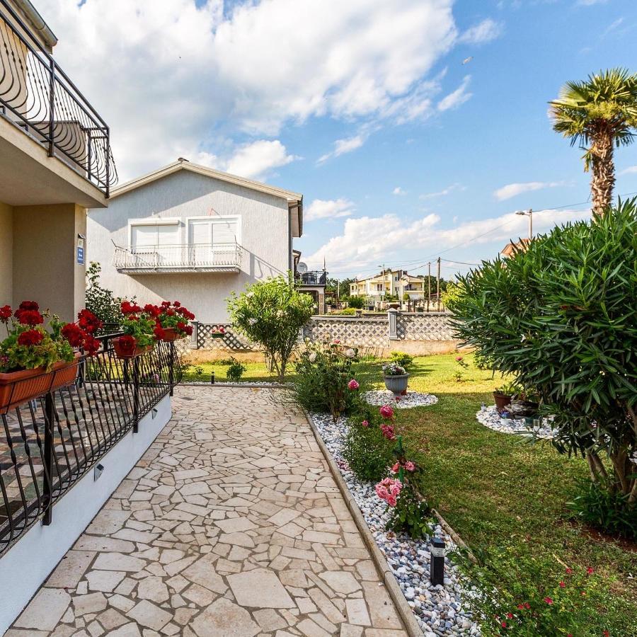 Apartment Belma Porec Radmani Екстер'єр фото